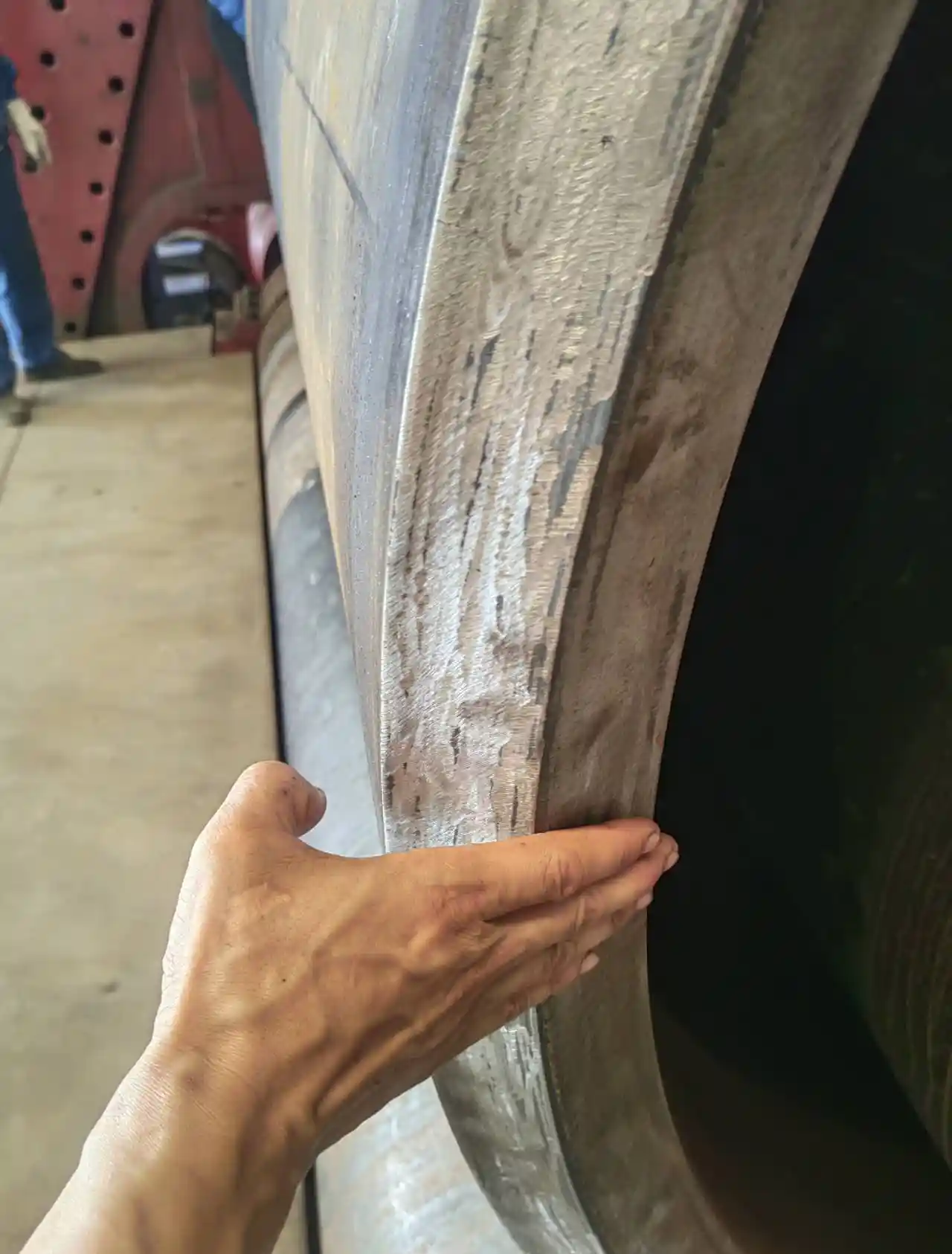 3-plate-pre-bending-operation