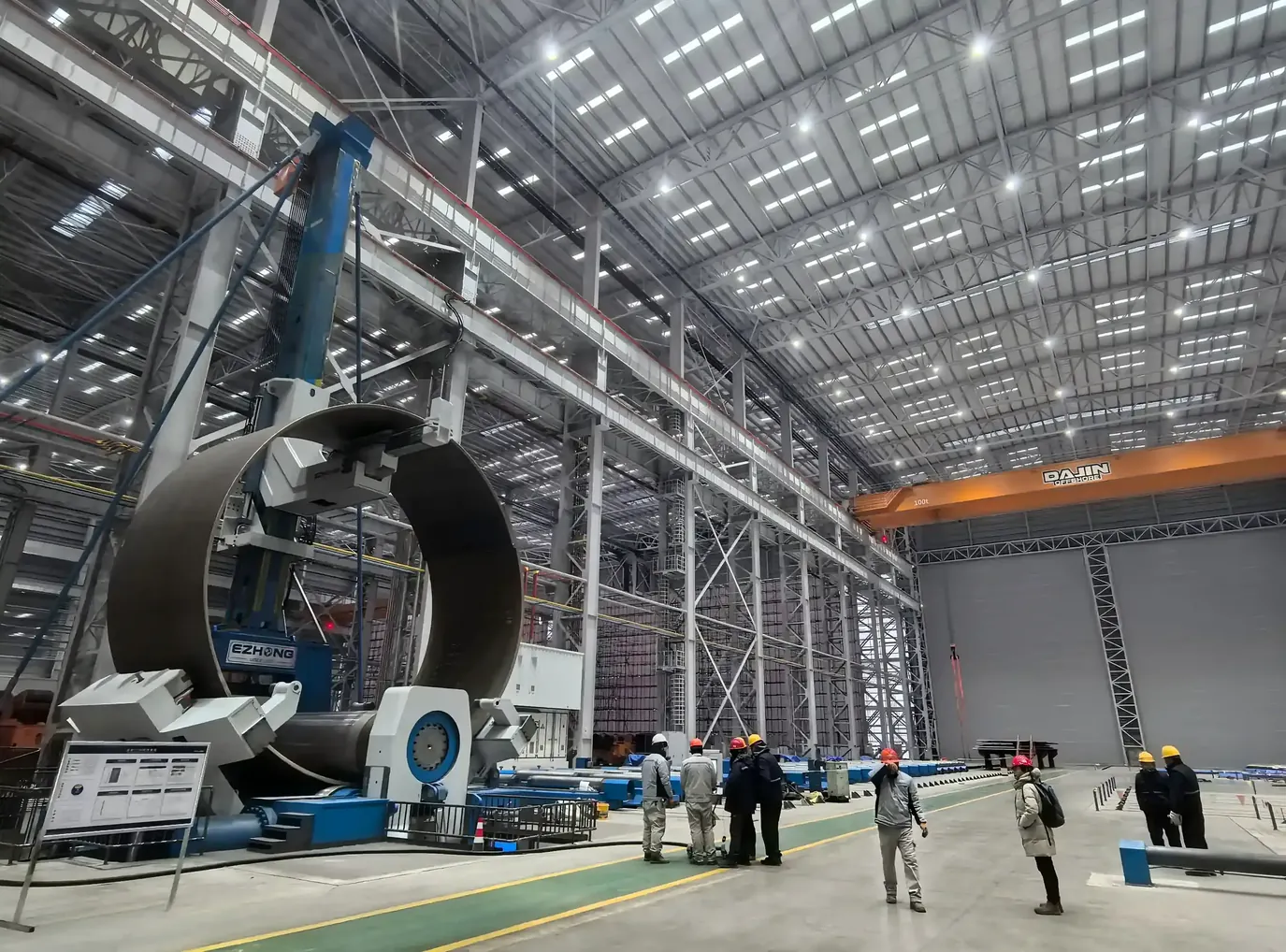 EZHONG extreme capability ? 8000T plate bending machine pushing heavy plate forming limits