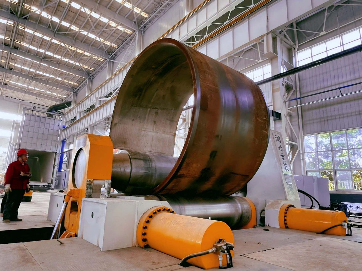 Wind turbine tower manufacturing ? 3-roll plate bending 30-120mm tapered sections