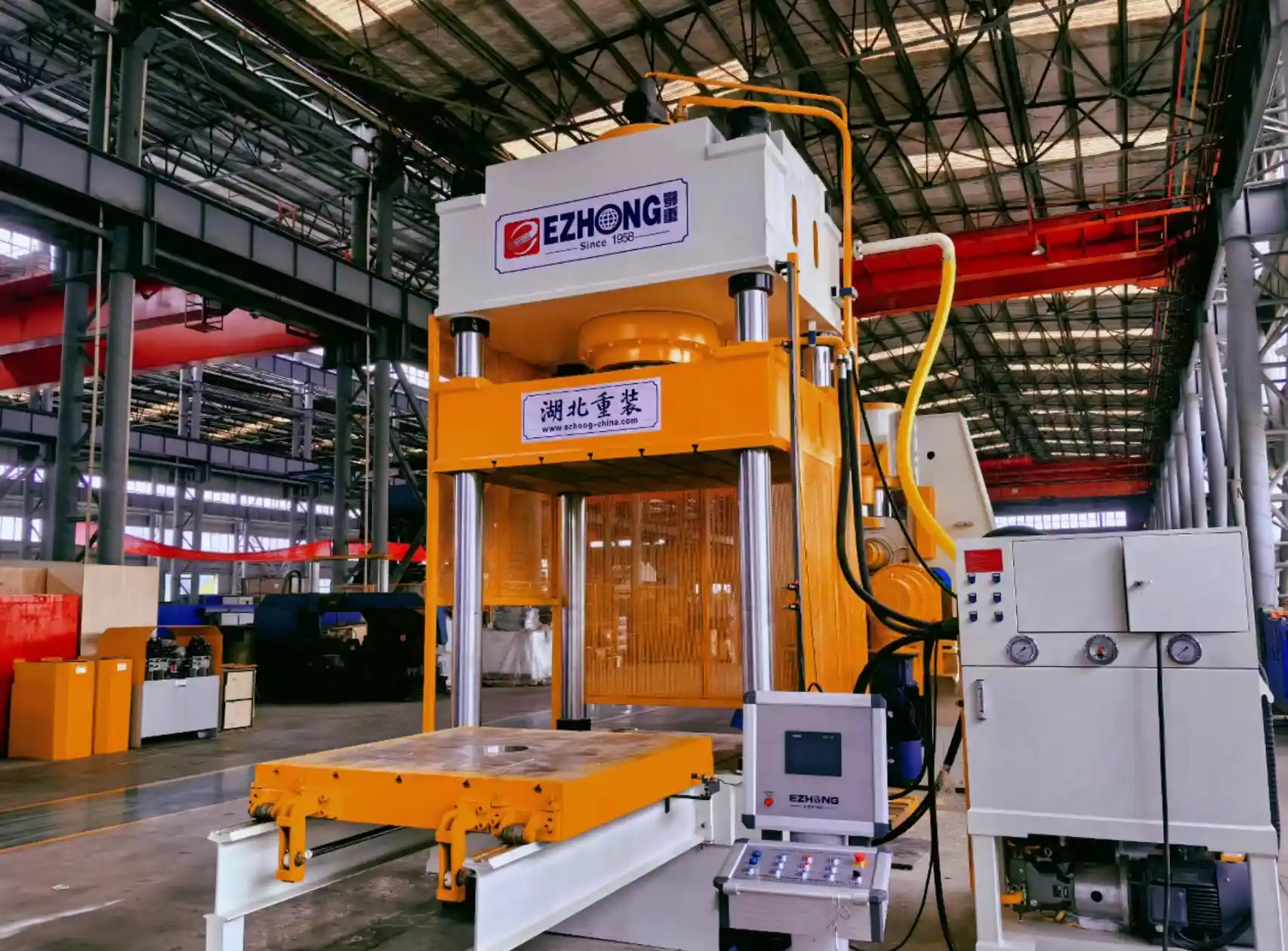 Four-Column Hydraulic Press