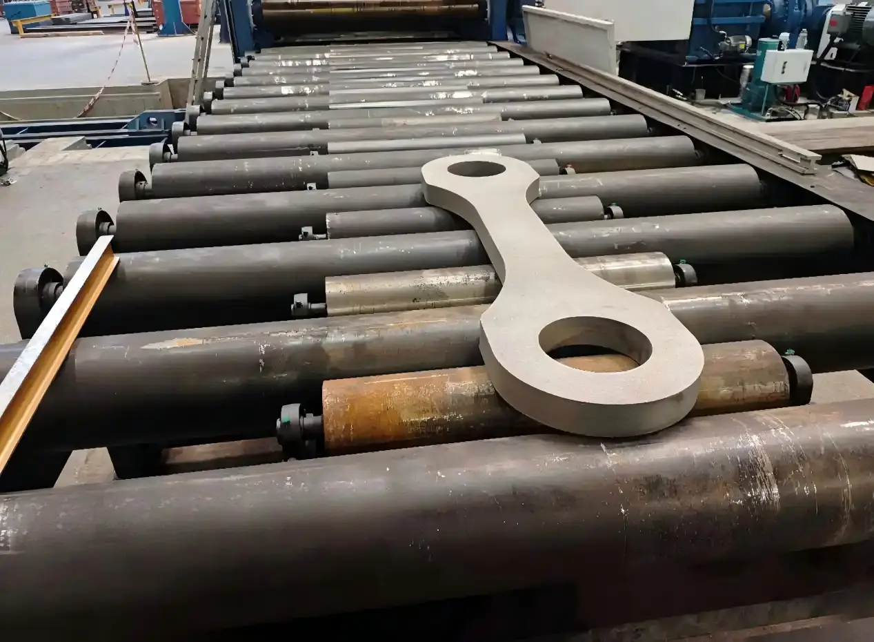 High-precision plate leveling for high-strength steel