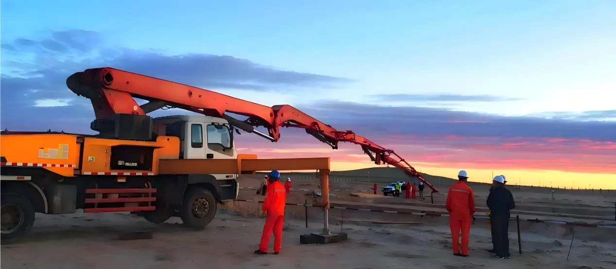High-strength steel plate rolling for excavator booms